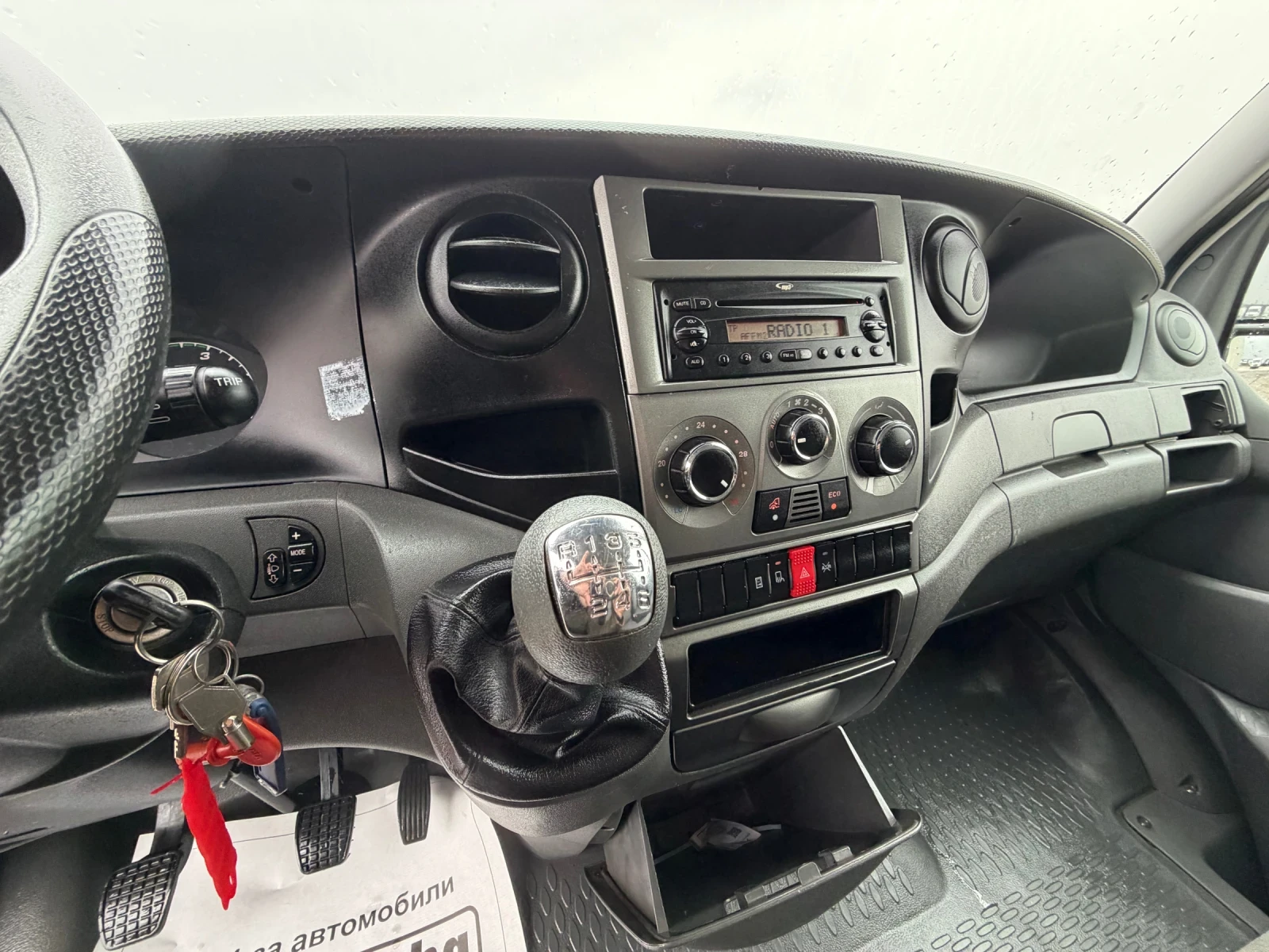 Iveco Daily 40C15!3000!ДВ.ГУМА!ДО3.5Т!П.БОРД! - изображение 10