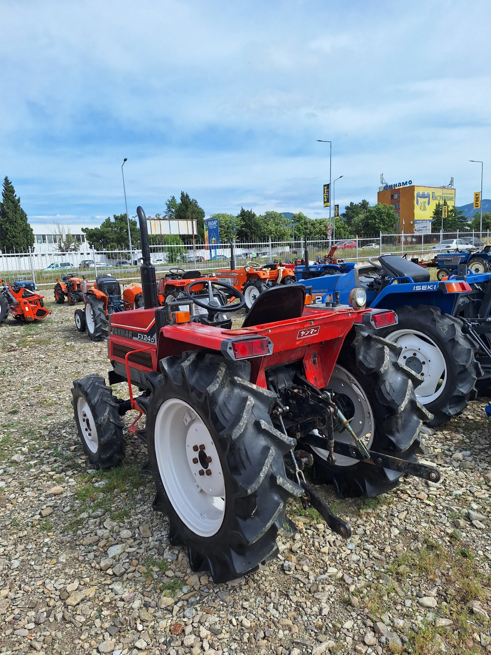 Трактор Yanmar, снимка 6 - Селскостопанска техника - 54928539