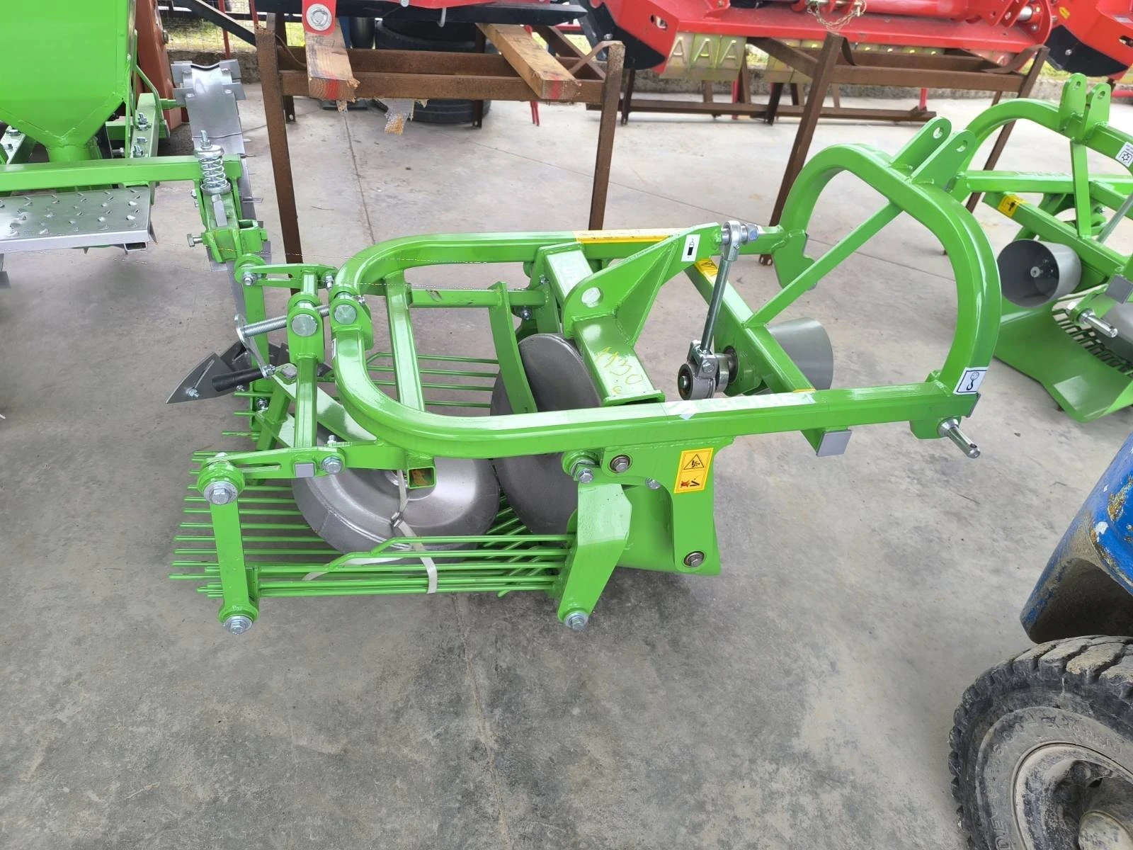 Трактор Yanmar, снимка 15 - Селскостопанска техника - 54928539