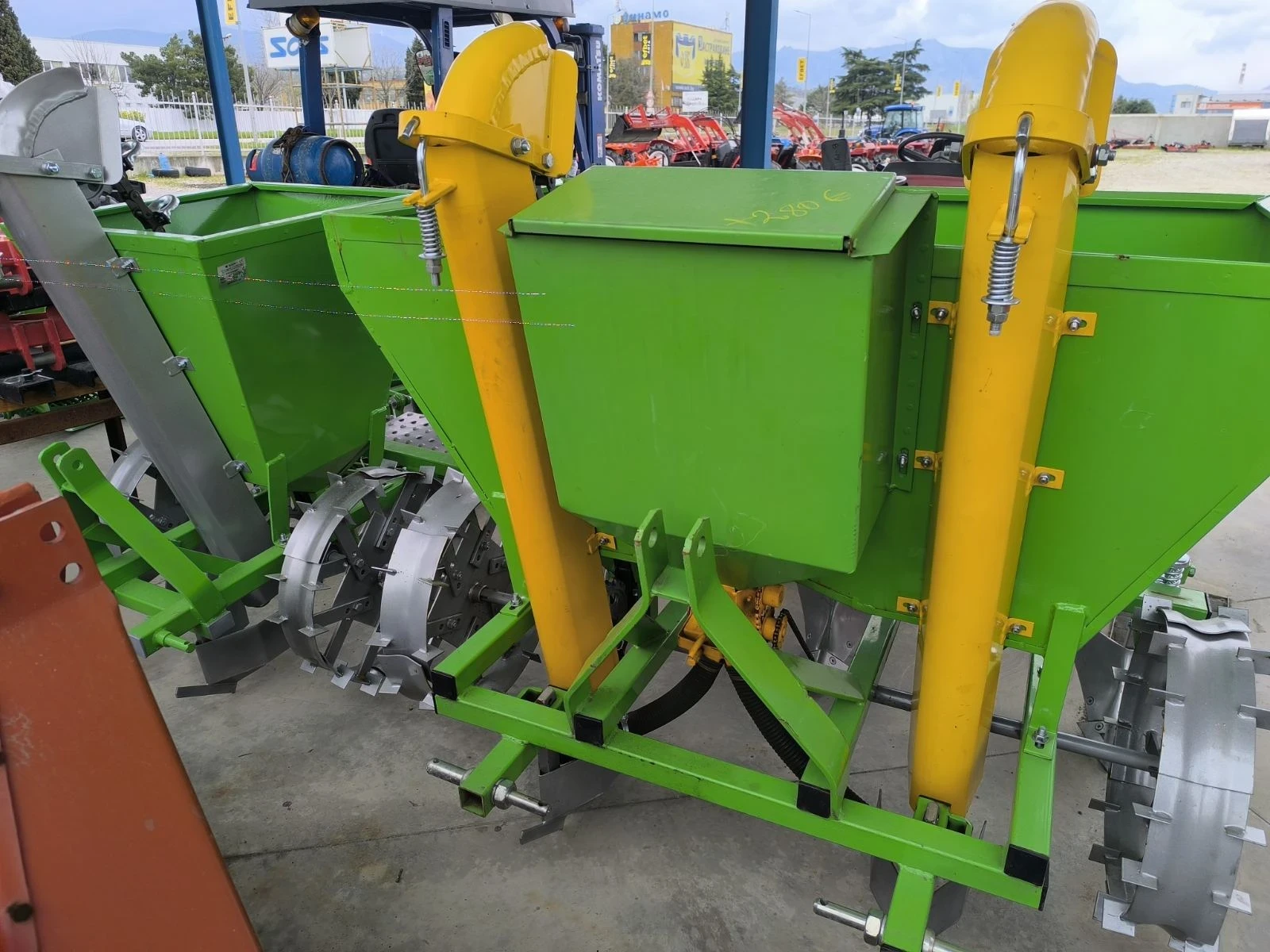 Трактор Yanmar, снимка 10 - Селскостопанска техника - 54928539