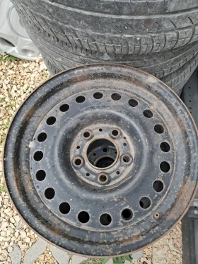 Продават се останали от бмв компакт 316i  98г всичко  150 евро98г всичко 150 евро98г.