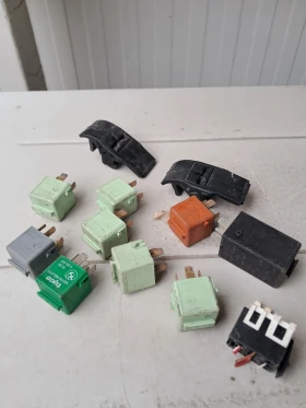 Продават се останали от бмв компакт 316i  98г всичко  150 евро98г всичко 150 евро98г., снимка 7 - Части - 53235269