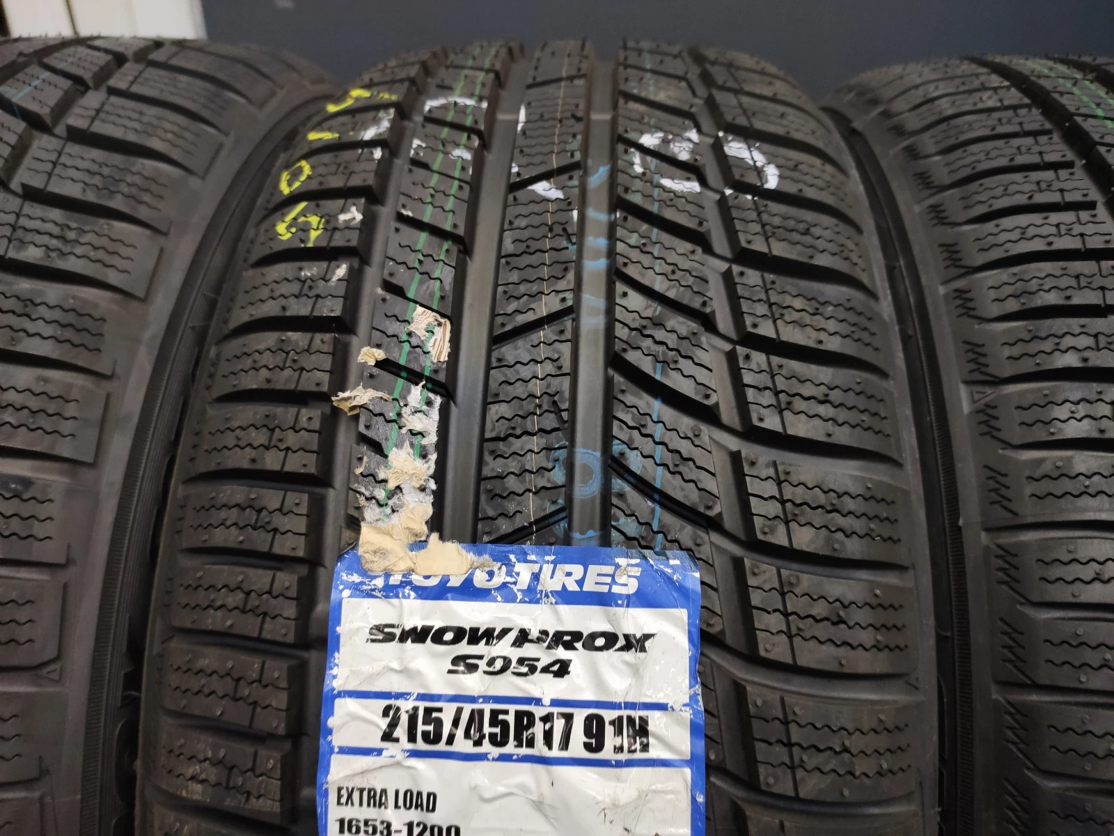 215/45R17 | Mobile.bg   3
