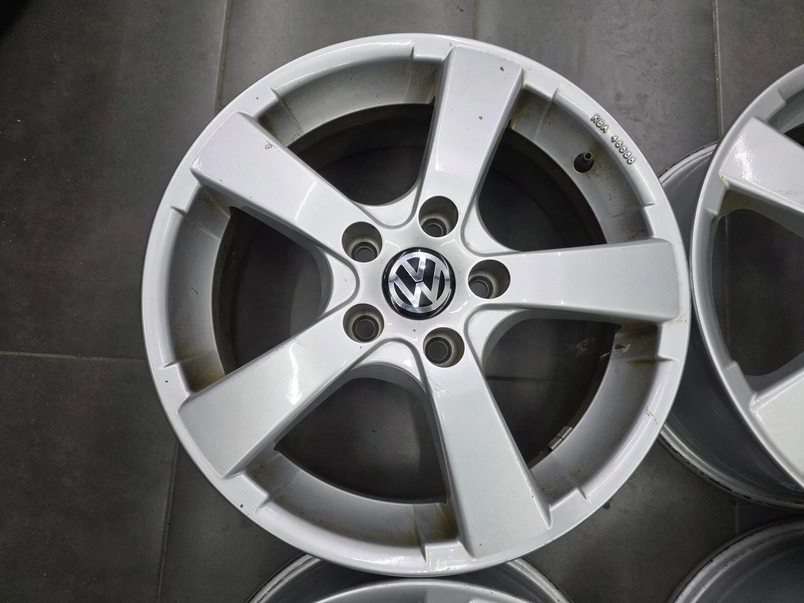 ������ | Mobile.bg � ����������� 3