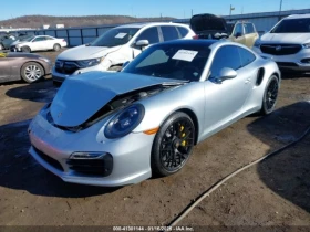 Porsche 911 Turbo S AWD 1