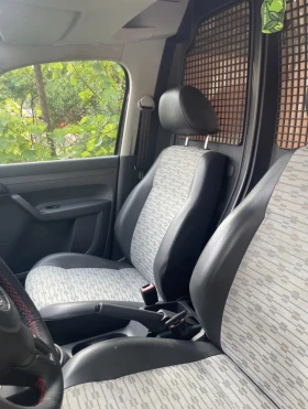 VW Caddy 1.6 - 5400 € / 10561.48 лв. - 46881138 5