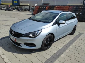 Opel Astra Spotr Tourer Ultimate 