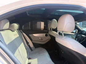 Mercedes-Benz C 300 4MATIC | CARFAX | АВТОКРЕДИТ БЕЗ ПЪРВОНАЧАЛНА | Auto.bg — изображение 13