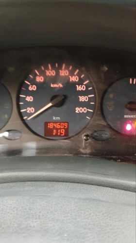 Renault Kangoo - 1350 € - 39702178 5