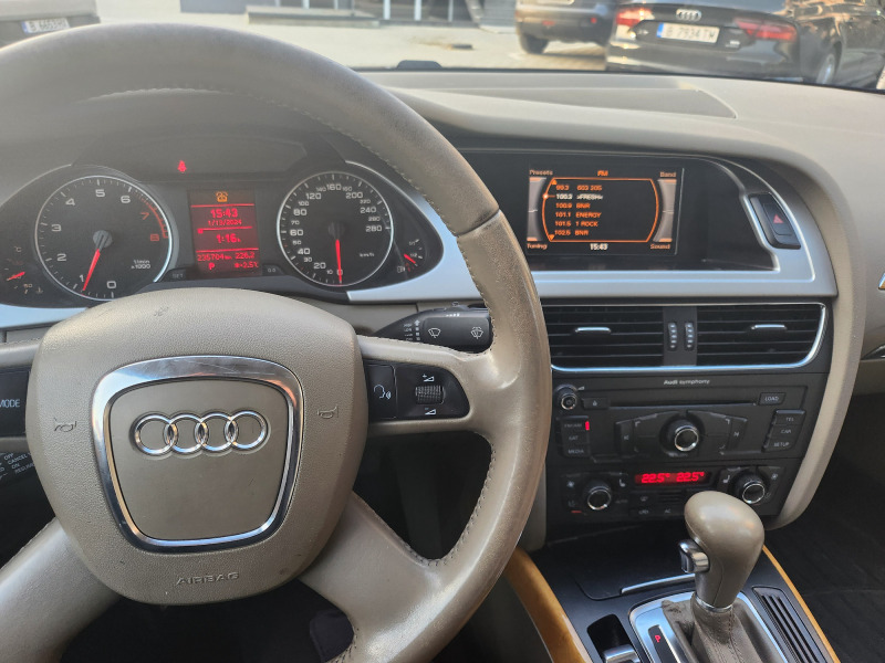 Audi A4 2.0 tfsi Quattro , снимка 12 - Автомобили и джипове - 45484540