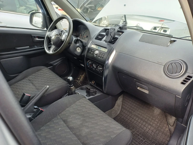 Suzuki SX4 1.6 i, снимка 6 - Автомобили и джипове - 47967351