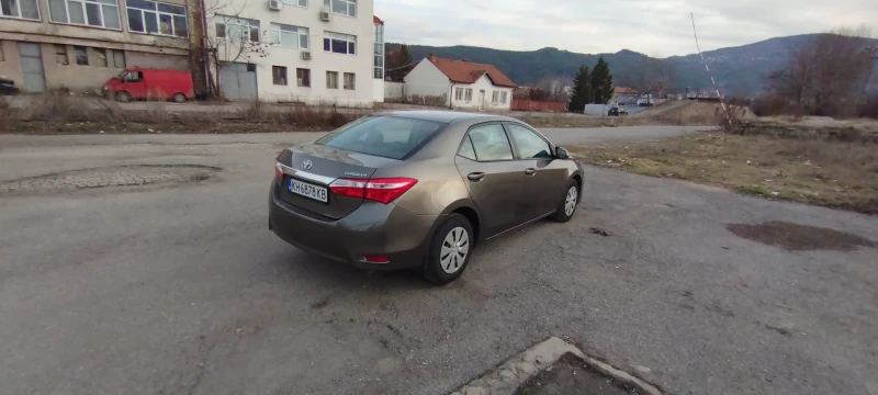 Toyota Corolla, снимка 12 - Автомобили и джипове - 49471295