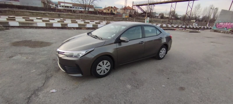 Toyota Corolla, снимка 7 - Автомобили и джипове - 49471295