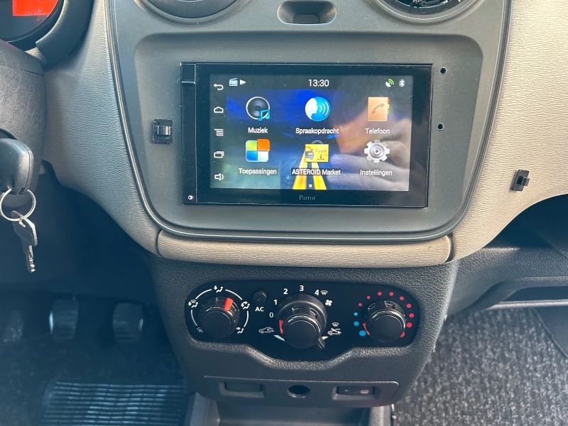 Dacia Dokker 1.5DCI КАМЕРА, снимка 11 - Автомобили и джипове - 50085980