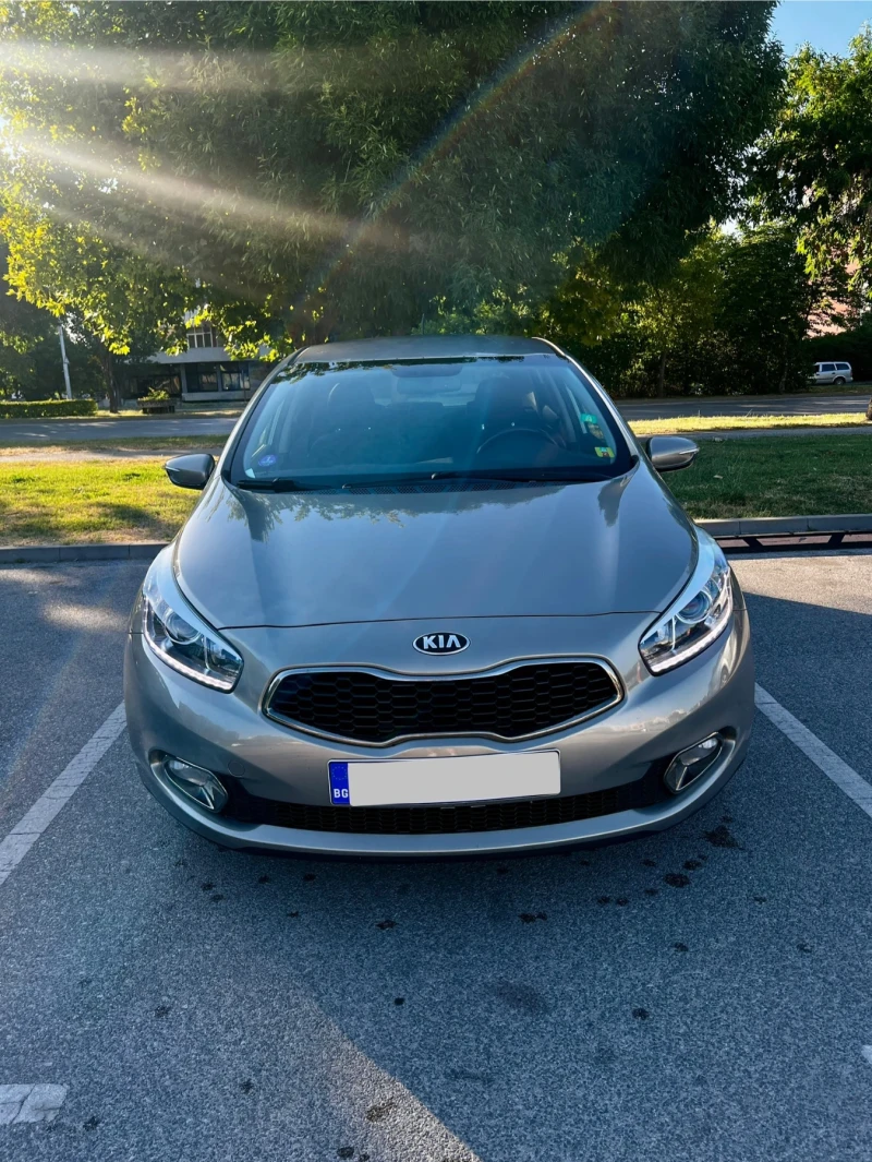 Kia Ceed 1.6 GDI Facelift, снимка 3 - Автомобили и джипове - 50899838