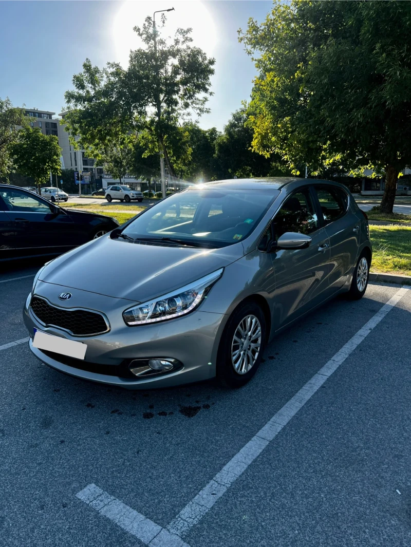 Kia Ceed 1.6 GDI Facelift, снимка 2 - Автомобили и джипове - 50899838