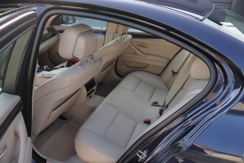 BMW 525 Xdrive, снимка 10 - Автомобили и джипове - 51291244
