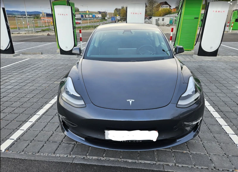 Tesla Model 3 Long Range 4x4 термопомпа