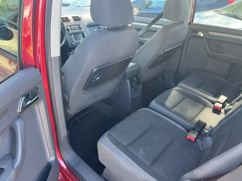 VW Touran 1, 6TDI TOP, снимка 14 - Автомобили и джипове - 51842301