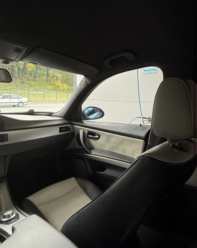 BMW 320, снимка 14 - Автомобили и джипове - 52588388