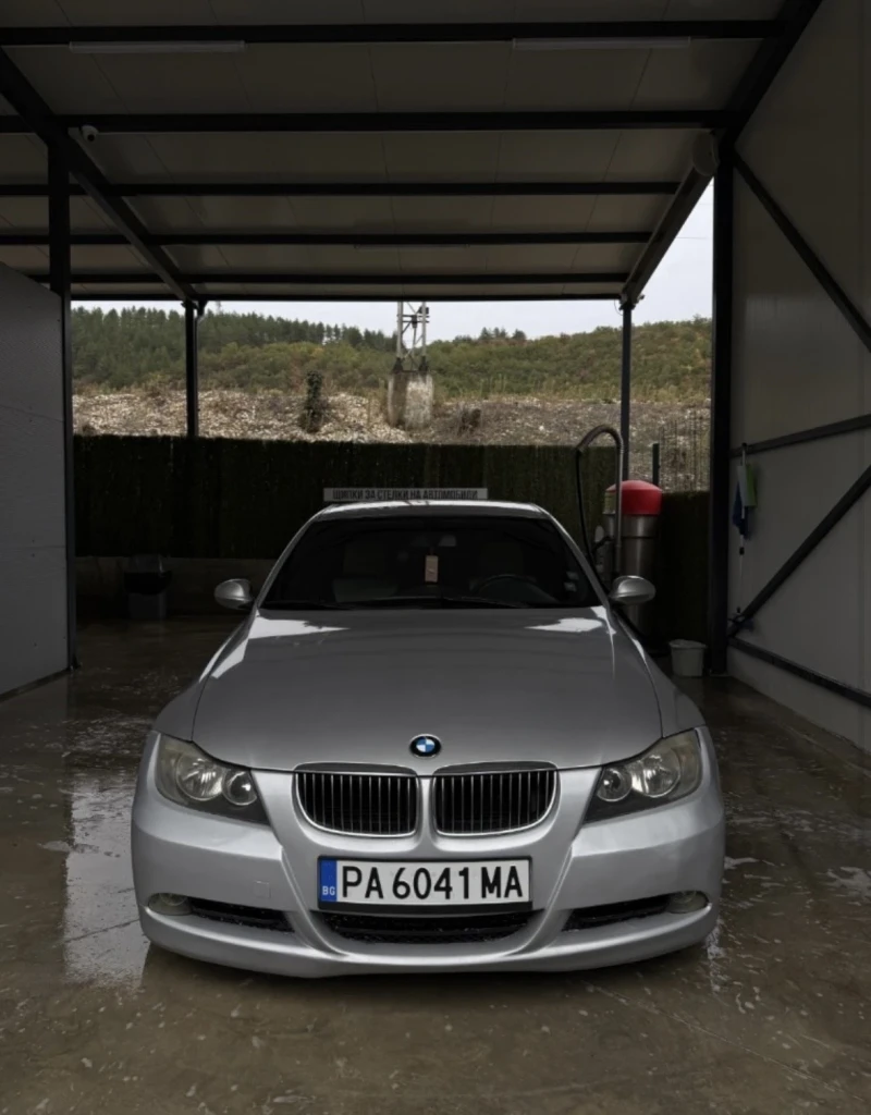 BMW 320, снимка 15 - Автомобили и джипове - 52588388