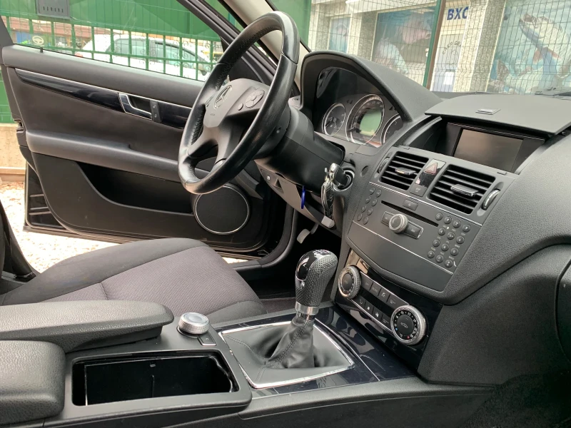 Mercedes-Benz C 200 CDI Classic 1-собственик, снимка 10 - Автомобили и джипове - 52885870