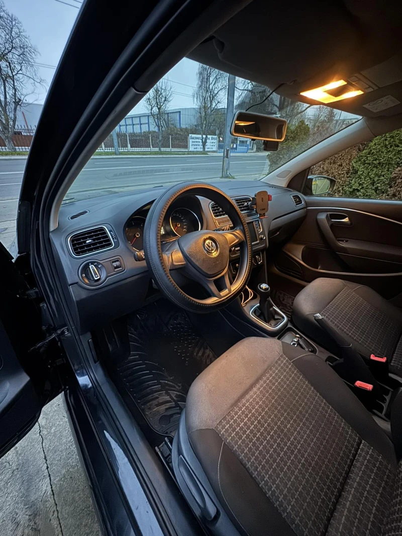 VW Polo 1.4TDI, снимка 9 - Автомобили и джипове - 52915487