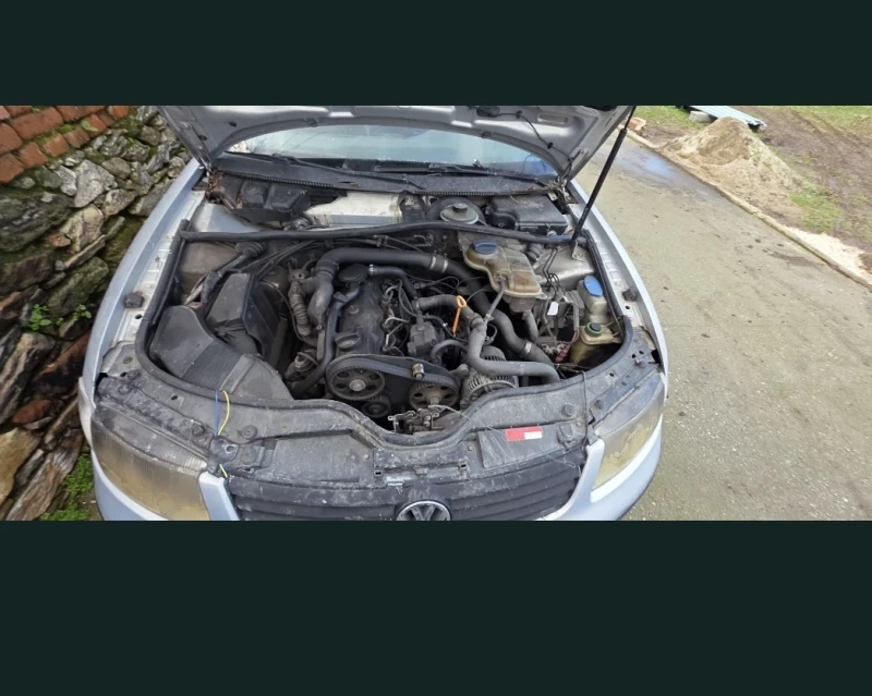 VW Passat, снимка 8 - Автомобили и джипове - 52931103