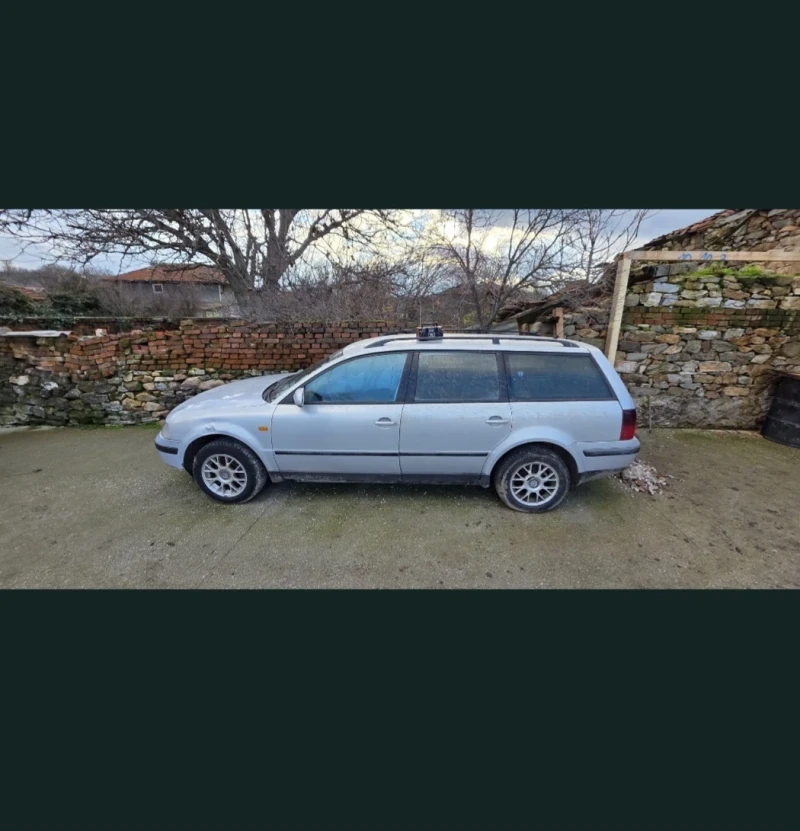 VW Passat, снимка 4 - Автомобили и джипове - 52931103