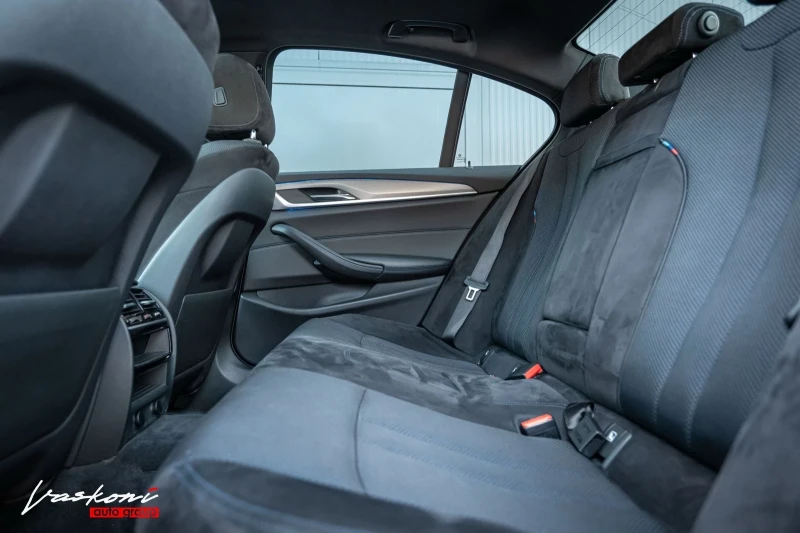 BMW 540 d xDrive M-Sport Shadow, снимка 13 - Автомобили и джипове - 53032848