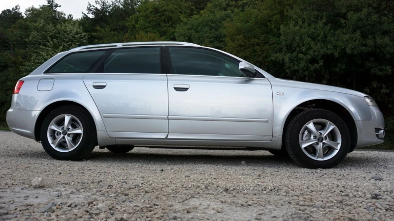 Audi A4, снимка 5 - Автомобили и джипове - 53495075