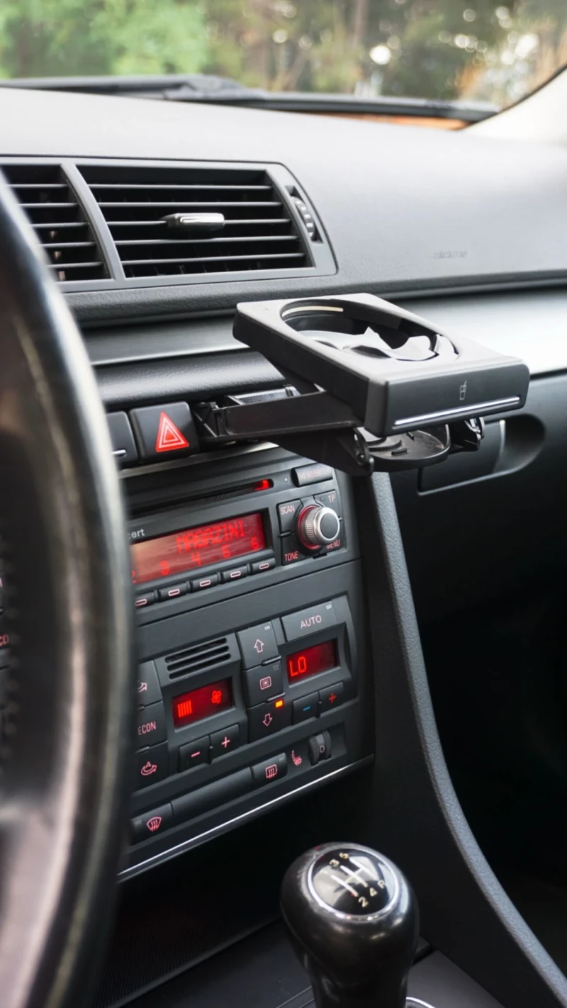 Audi A4, снимка 14 - Автомобили и джипове - 53495075