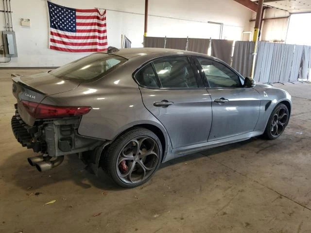 Alfa Romeo Giulia Quadrifoglio, снимка 3 - Автомобили и джипове - 48509594