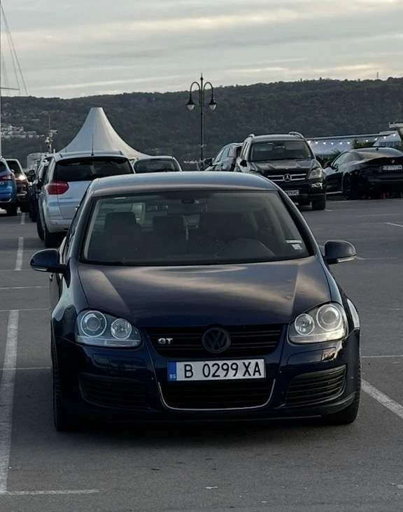 VW Golf, снимка 3 - Автомобили и джипове - 56678057