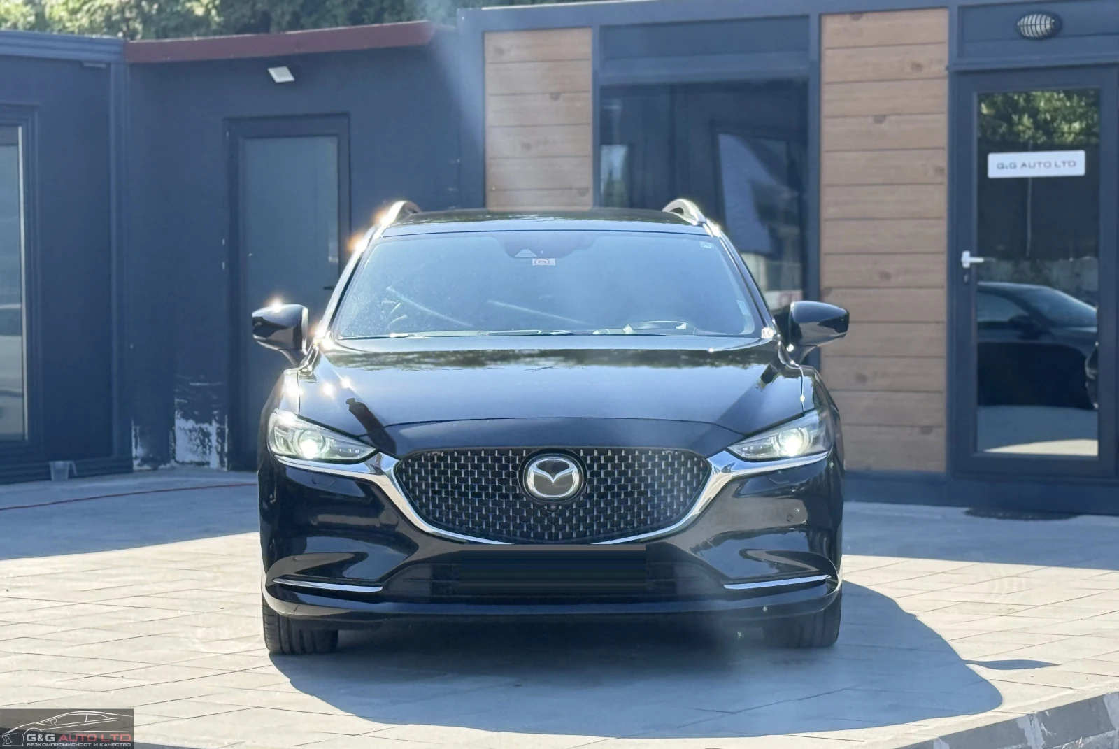Mazda 6 TAKUMI/184HP/360/ОБДУХВАНЕ/CARPLAY/ПЕЧКА/З-ПОДГРЕВ - изображение 2