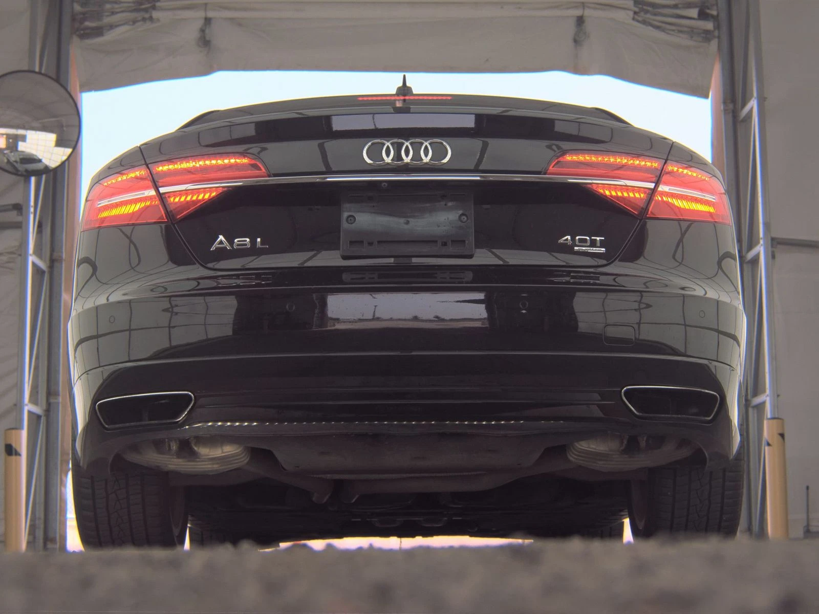 Audi A8 4.0T* MATRIX* LONG* DISTRONIK* МАСАЖ* HEADUP* BOSE - изображение 5