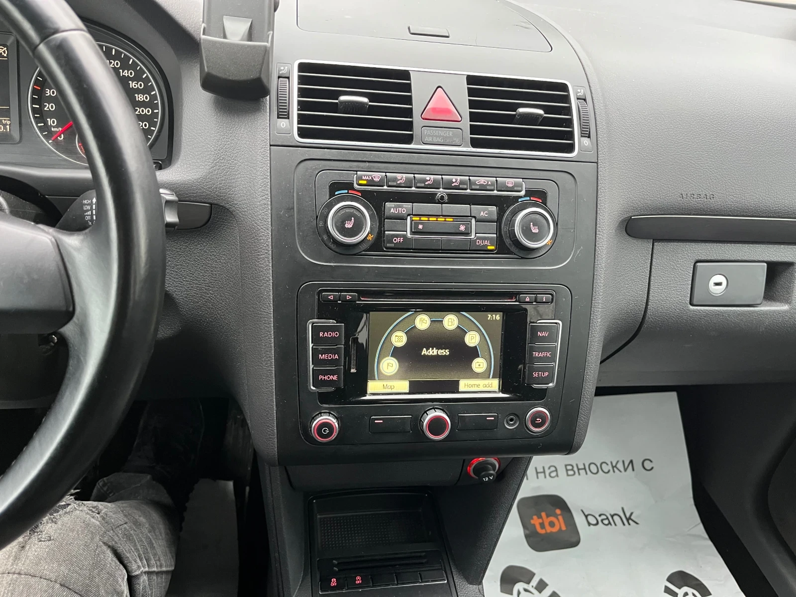 VW Touran 1, 6TDI TOP - изображение 10