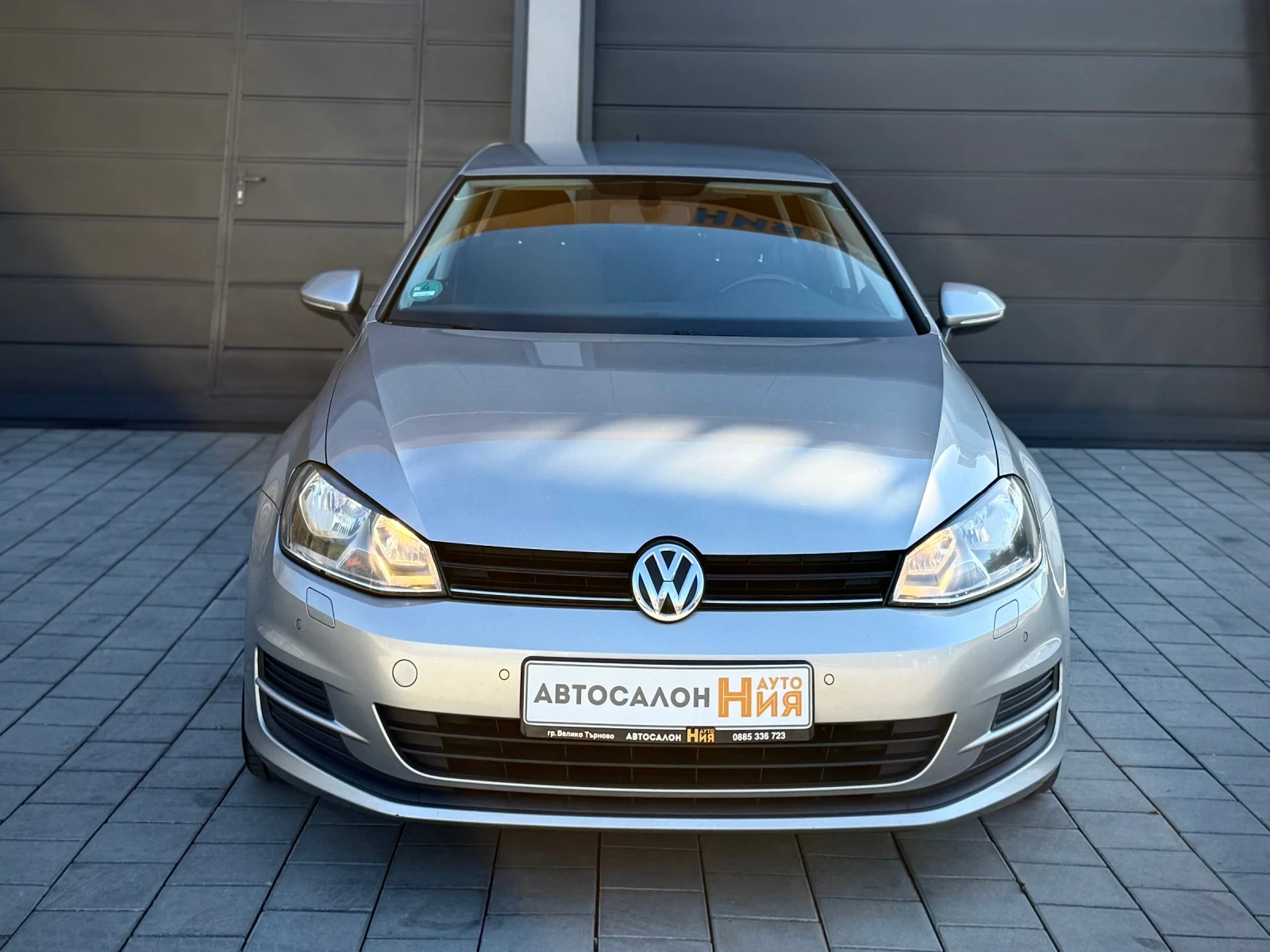 VW Golf 1.6TDI * NAVI*  - изображение 2
