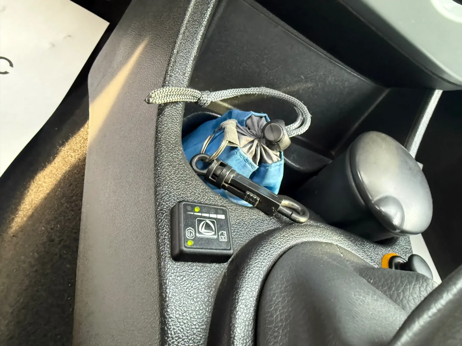 Dacia Logan 1, 6 ������-��� | Mobile.bg � ����������� 13