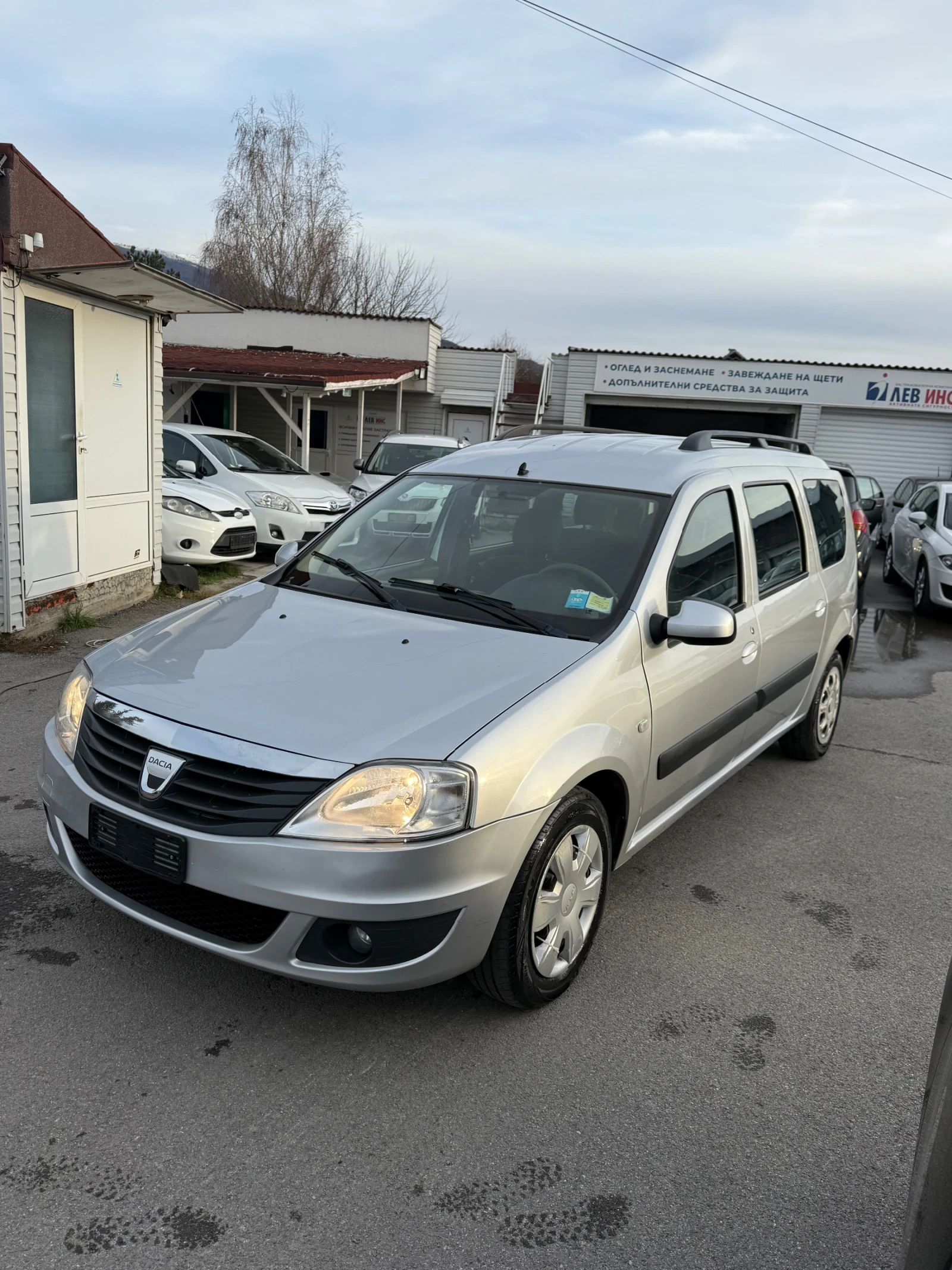 Dacia Logan 1, 6 ������-��� | Mobile.bg � ����������� 1