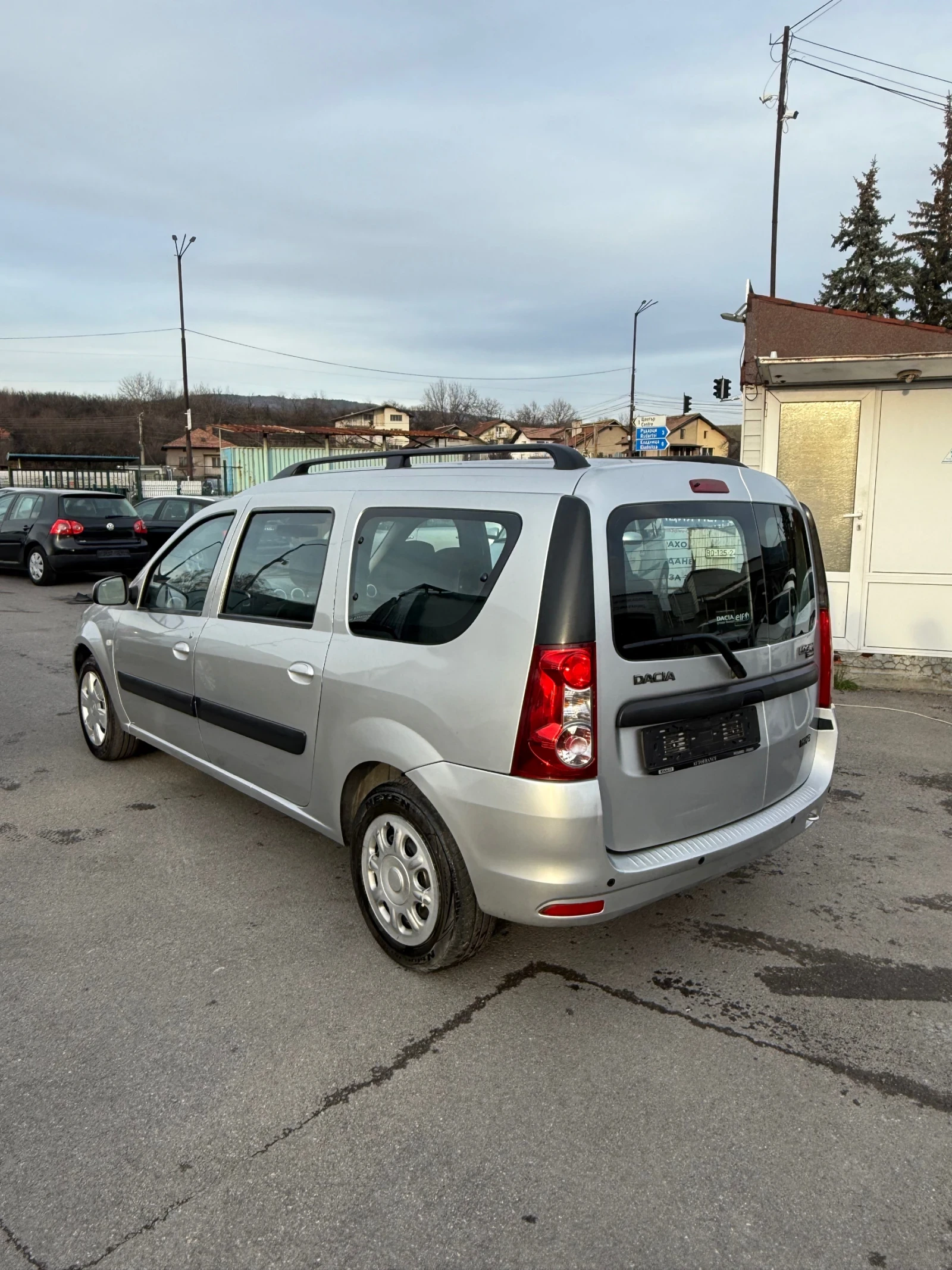 Dacia Logan 1, 6 ������-��� | Mobile.bg � ����������� 4