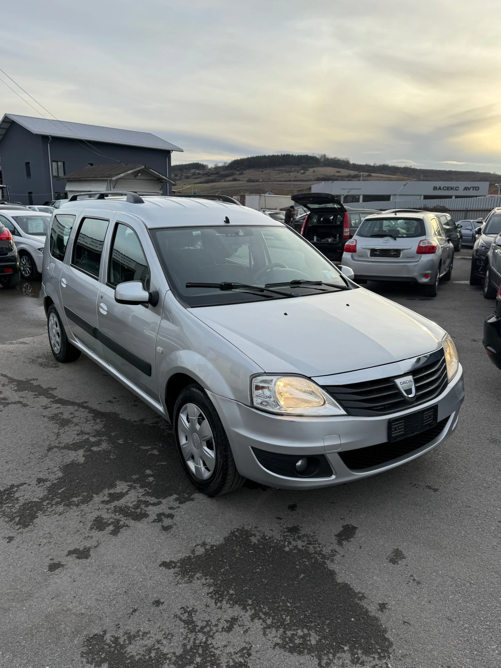 Dacia Logan 1, 6 ������-��� | Mobile.bg � ����������� 3