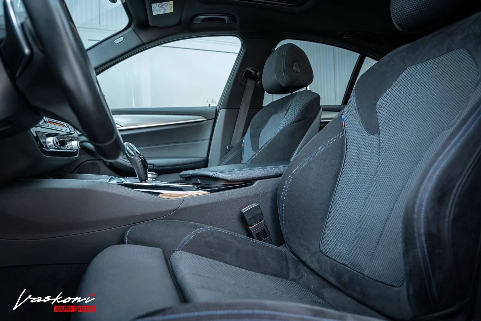 BMW 540 d xDrive M-Sport Shadow | Mobile.bg � ����������� 11