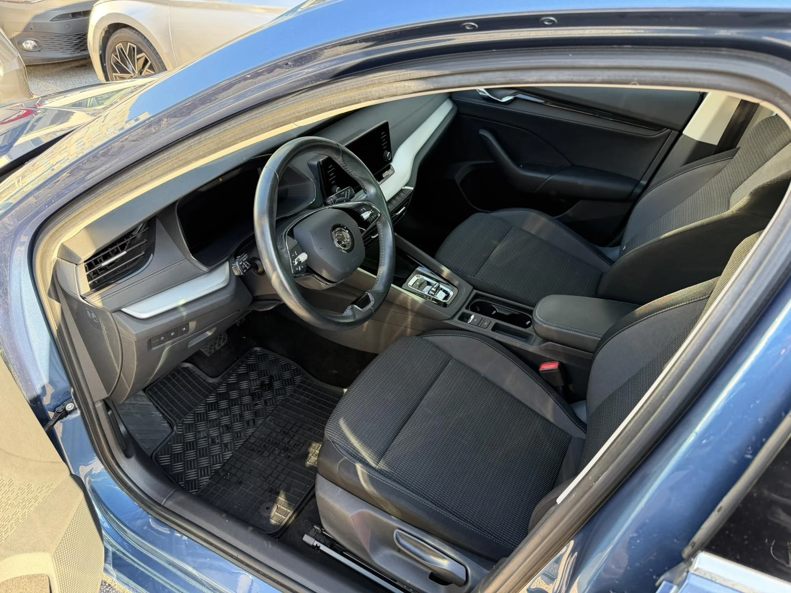 Skoda Octavia Амбишън 2, 0 TDI / 110 kW / 150 к.с., 7DSG - изображение 5