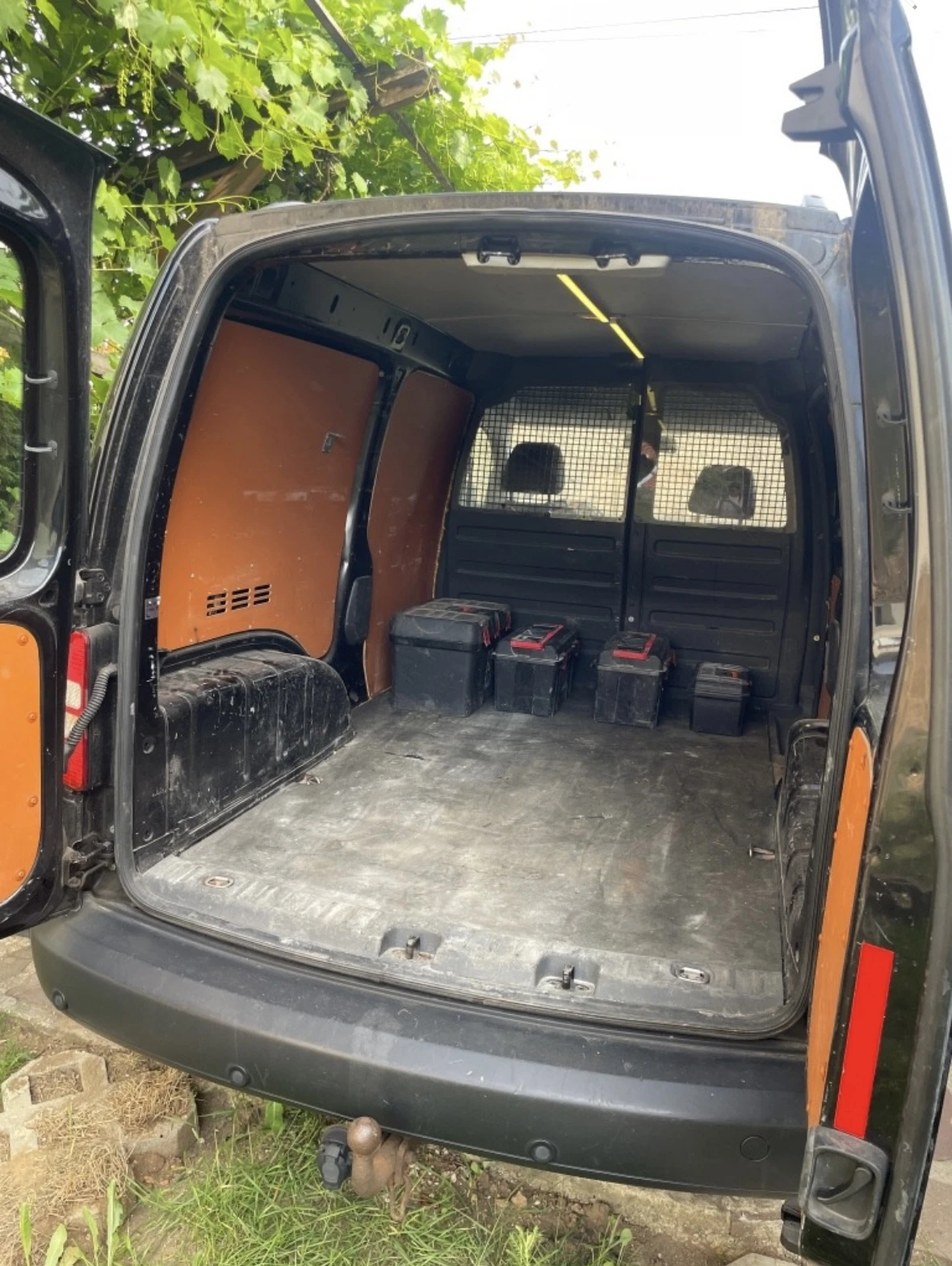 VW Caddy 1.6 | Mobile.bg � ����������� 6