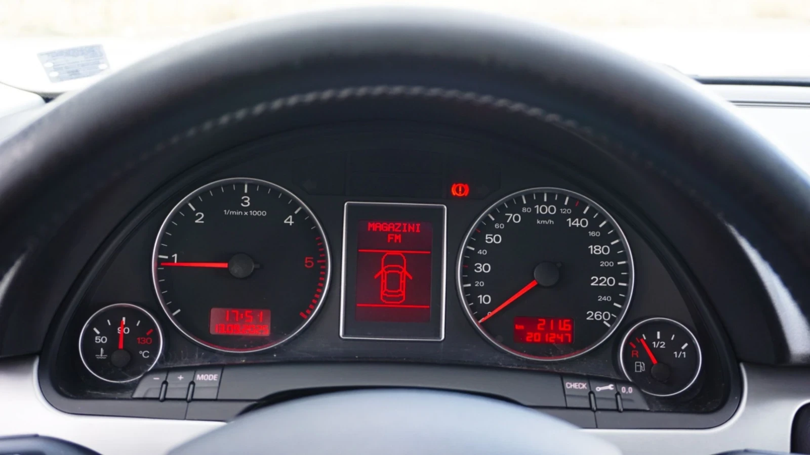 Audi A4 | Mobile.bg � ����������� 10