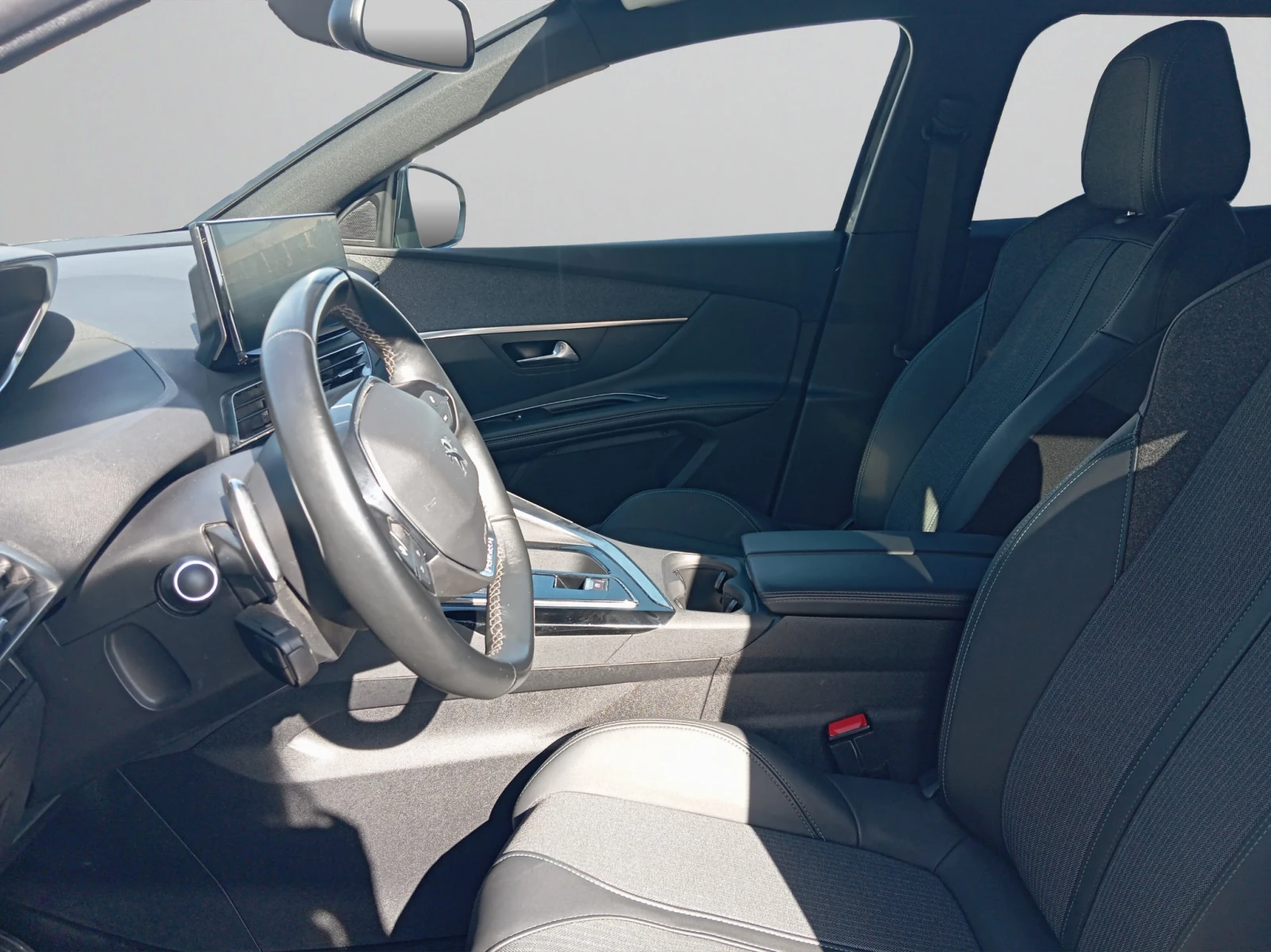 Peugeot 3008 New Line Up ALLURE PACK 1.6 Plug-in HYBRID 2WD 225, снимка 11 - Автомобили и джипове - 53827545