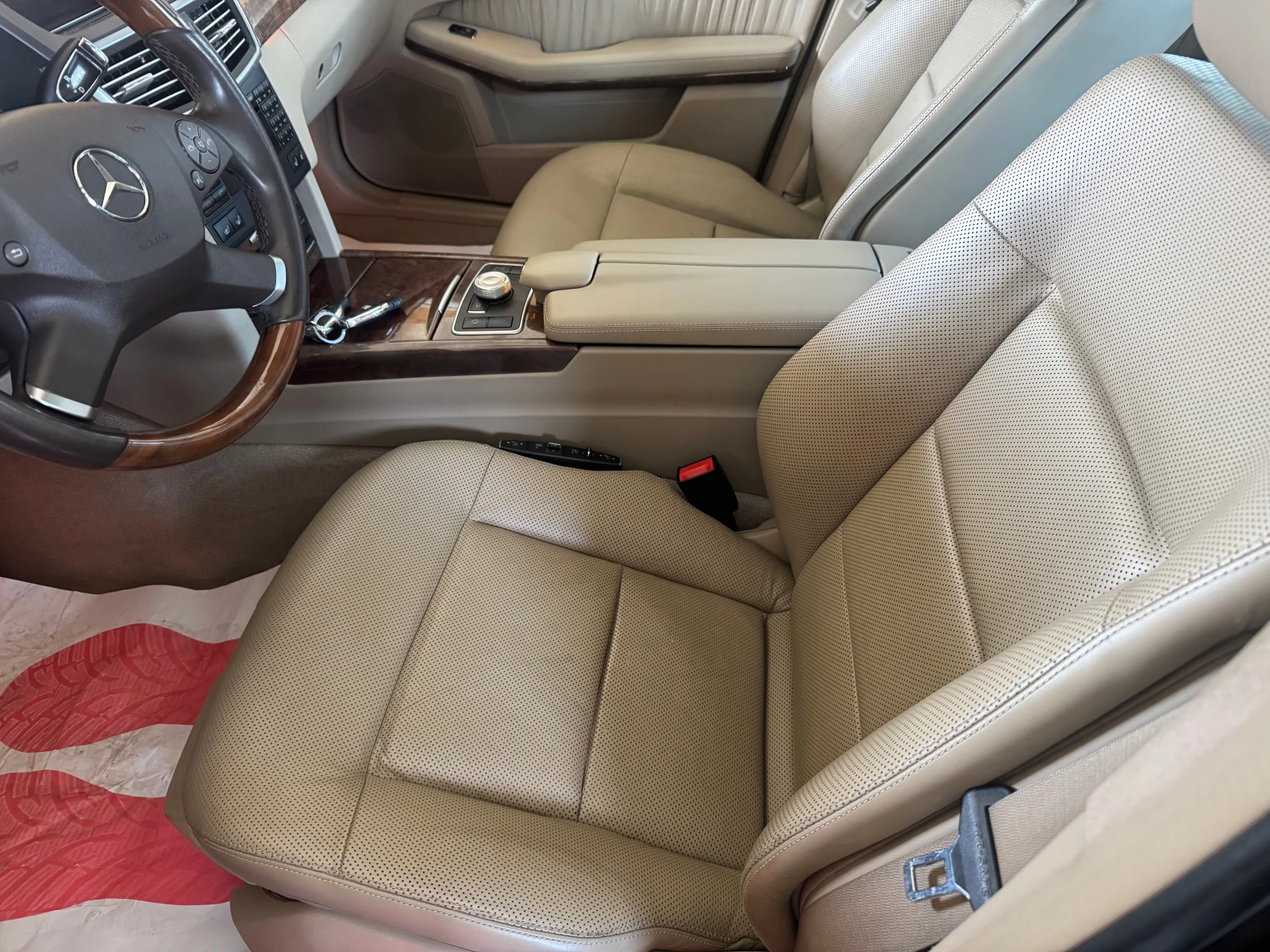 Mercedes-Benz E 350 Night vision, снимка 7 - Автомобили и джипове - 53833974