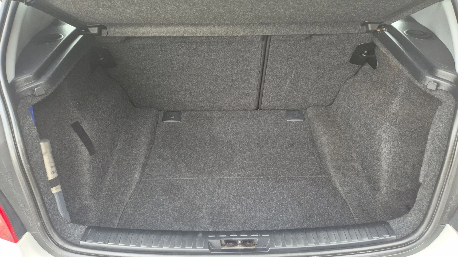 BMW 120 2.0d Автомат, снимка 17 - Автомобили и джипове - 54150055