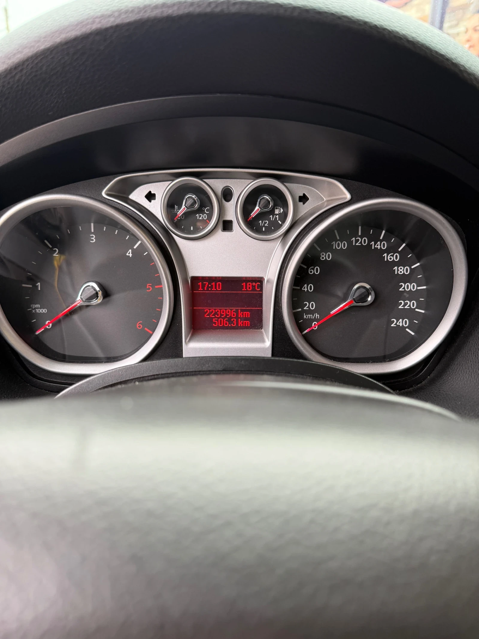 Ford C-max 1.6, снимка 8 - Автомобили и джипове - 54218932